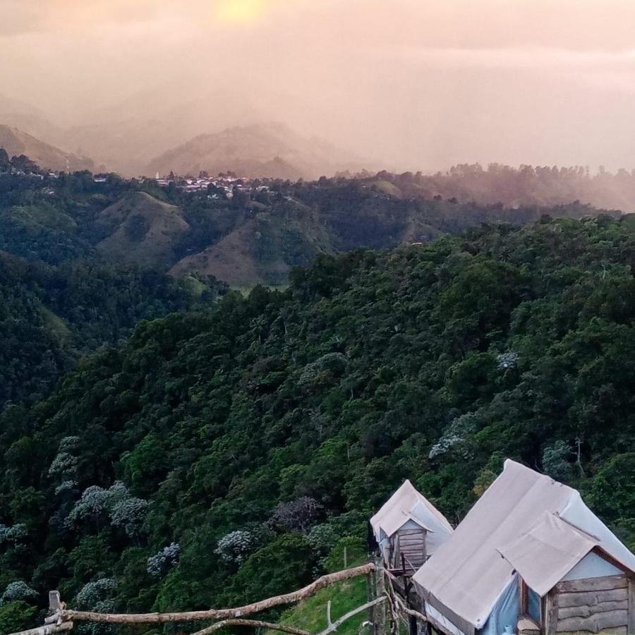 Хостел Glamping Rustiko Саленто Экстерьер фото